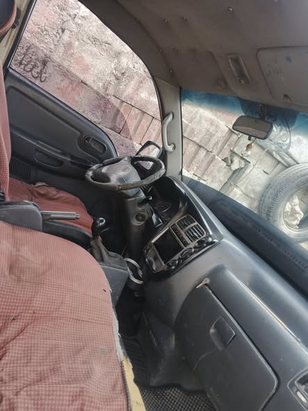 كيا 4000 2009 - صورة 4