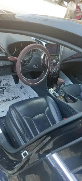 هيونداي ازيرا 2012 - صورة 3