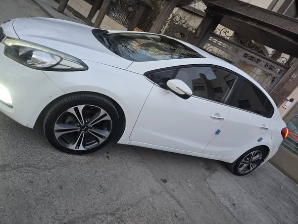 كيا k3 2013 - صورة 3