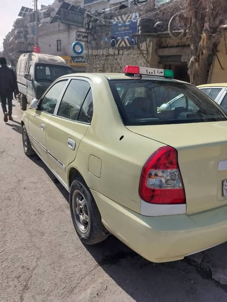 هيونداي اكسنت 2010 - صورة 4