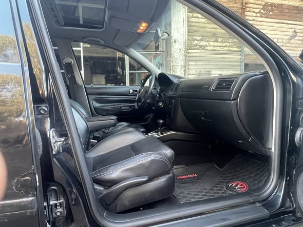 فولكس فاجن جولف 2002 - صورة 3