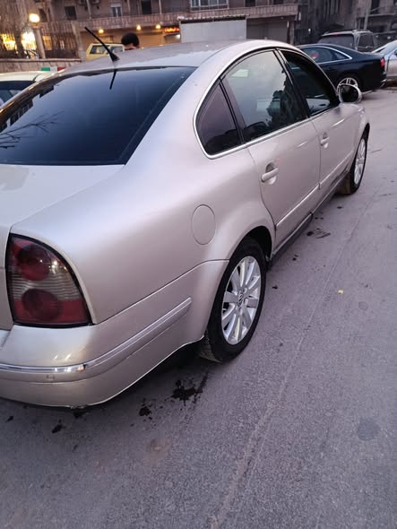 فولكس باسات 2005 - صورة 5