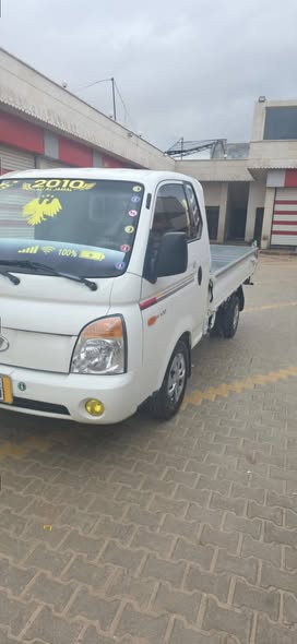 هيونداي اتش 100 2010 - صورة 2