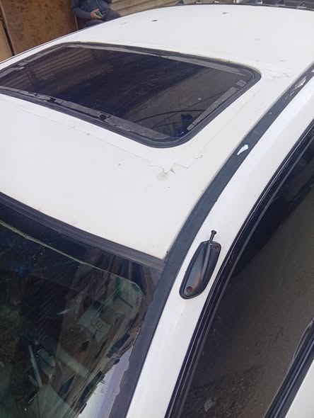 Mitsubishi Lancer 2003 - صورة 3