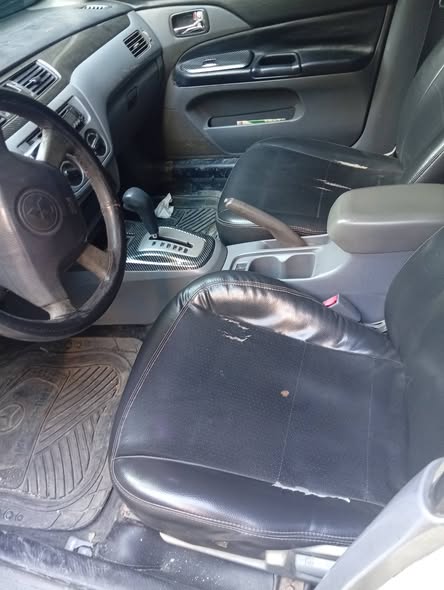 Mitsubishi Lancer 2003 - صورة 5