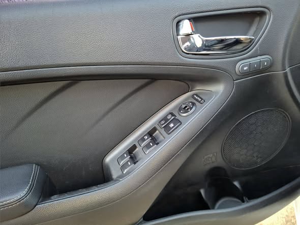 كيا K3 2013 - صورة 1