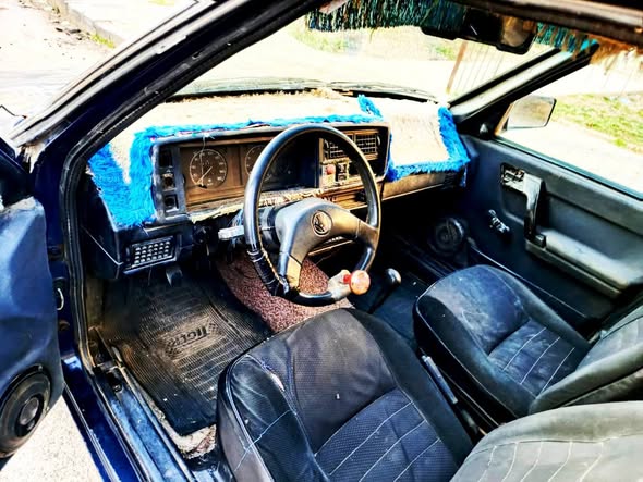 سكودا Karta 1994 - صورة 5