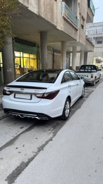 جبار Sonata 2011 - صورة 2