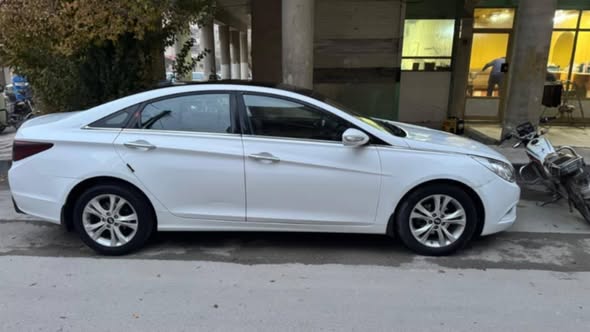 جبار Sonata 2011 - صورة 4