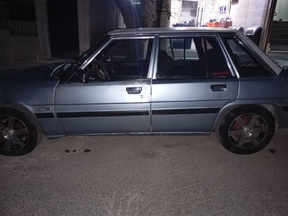 تويوتا كورونا 1983 - صورة 4