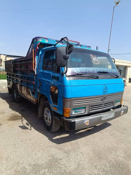 كيا ٣٦٠٠ 1996 - صورة 4