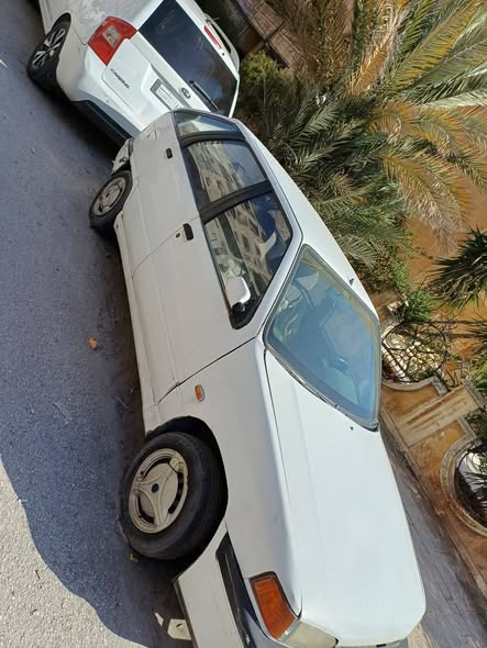 نيسان صني 2004 - صورة 3