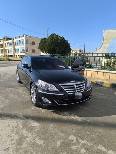 هيونداي جينسس 2012 - صورة 5