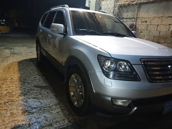 Ssangyong Mohave 2008 - صورة 4