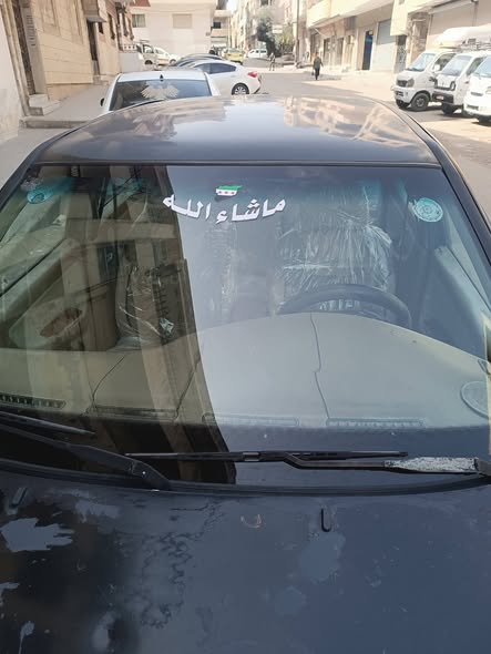 شيري شمعة رفيعة 2002 - صورة 4