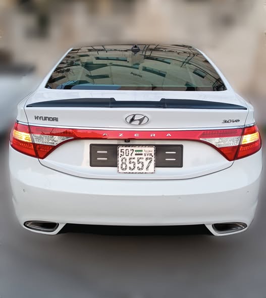 هيونداي آزيرا 2013 - صورة 4