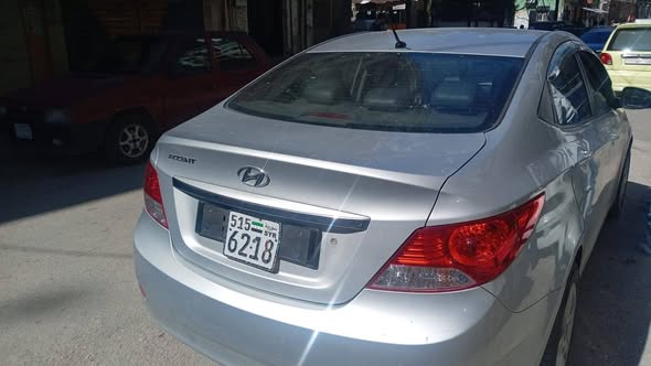 هيونداي أكسنت 2011 - صورة 3