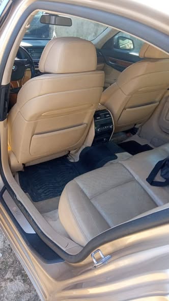 بي إم دبليو 740Li 2012 - صورة 4