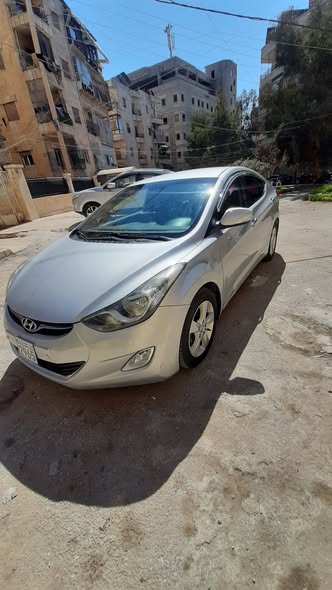 هيونداي افانتي 2014 - صورة 2