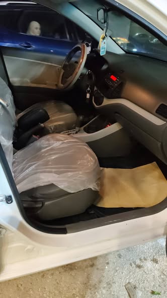 كيا مورينغ 2013 - صورة 3