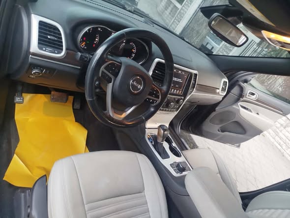 جيب غراند شيروكي 2018 - صورة 2