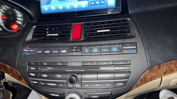 هوندا أكورد 2012 - صورة 2