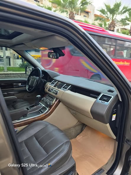 رنج روفر Range Rovre 2011 - صورة 3