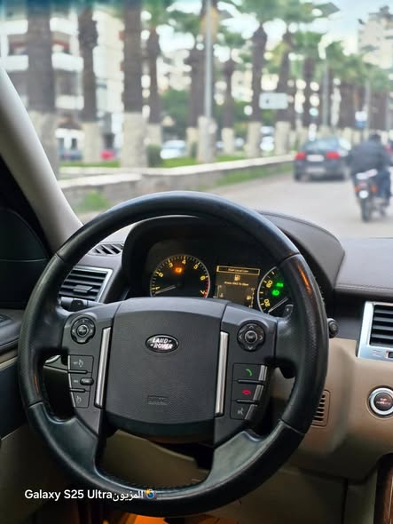 رنج روفر Range Rovre 2011 - صورة 4