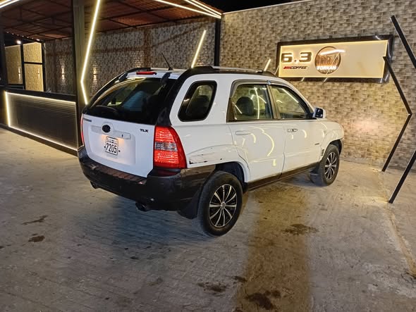 كيا سبورتاج 2006 - صورة 4