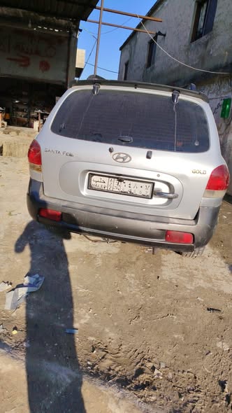 هيونداي سانتافي 2005 - صورة 5