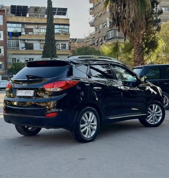 هيونداي توسان 2011 - صورة 3