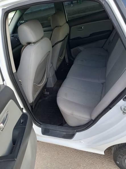 هيونداي افانتي 2008 - صورة 5