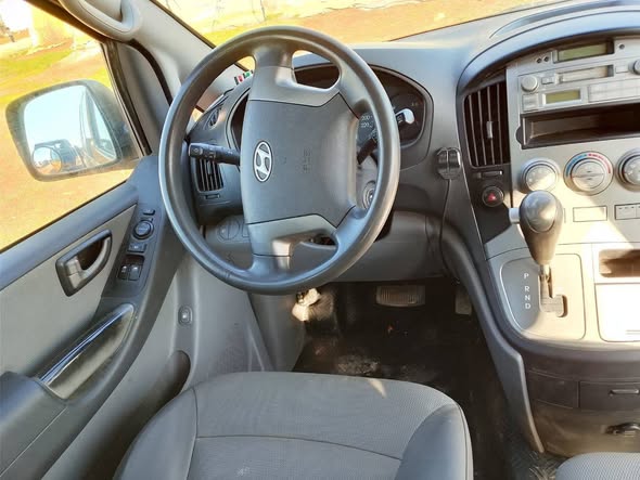 هيونداي H1 2011 - صورة 5