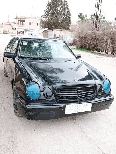 مرسيدس نملة 2000 - صورة 2