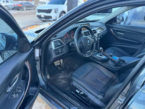 بي ام دبليو 320i 2017 - صورة 3