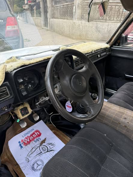 لادا 2105 1985 - صورة 5