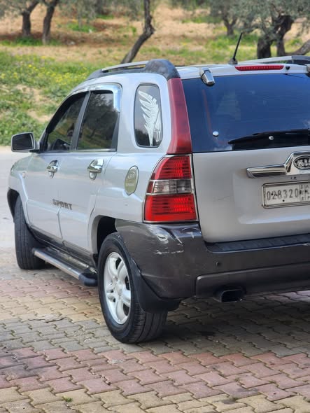 كيا سبورتاج 2005 - صورة 4