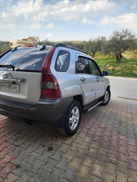 كيا سبورتاج 2005 - صورة 5