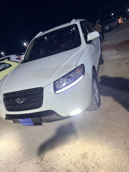 هيونداي سانتافي 2009 - صورة 1