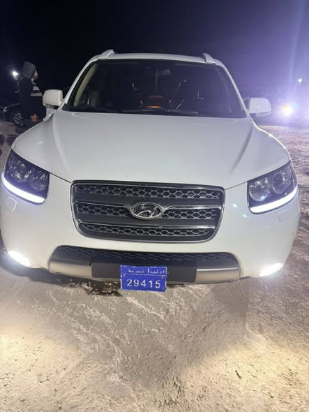 هيونداي سانتافي 2009 - صورة 2