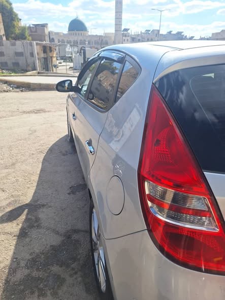 هونداي i30 2012 - صورة 3