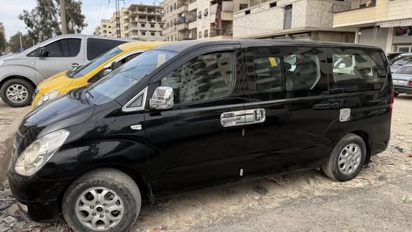 هيونداي H1 سياحي 2010 - صورة 2