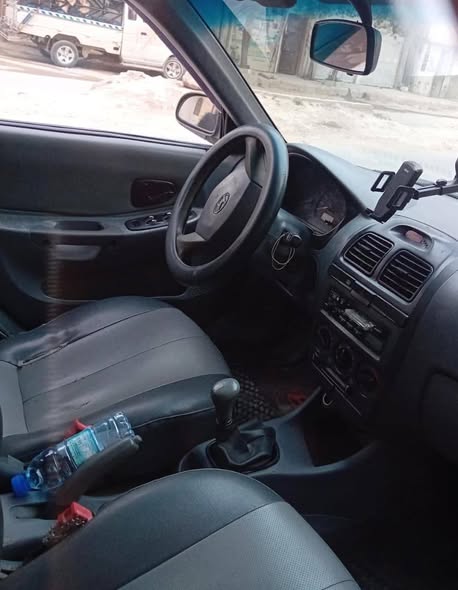 هيونداي اكسنت 2005 - صورة 4