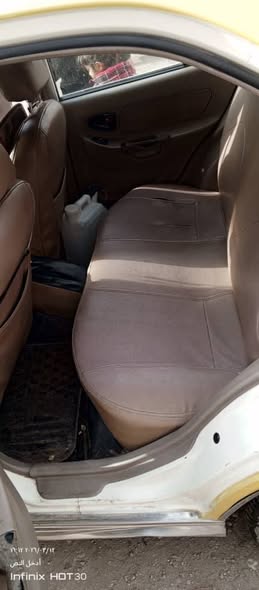 هيونداي فيرنا 2010 - صورة 4