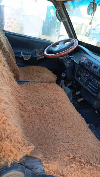 هيونداي اﺗﺶ 100 1998 - صورة 3