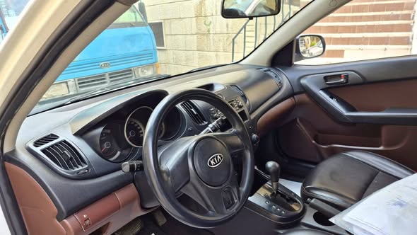 كيا فورتي 2009 - صورة 5