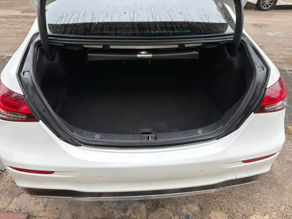 مرسيدس E300 2017 - صورة 2