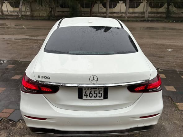 مرسيدس E300 2017 - صورة 4