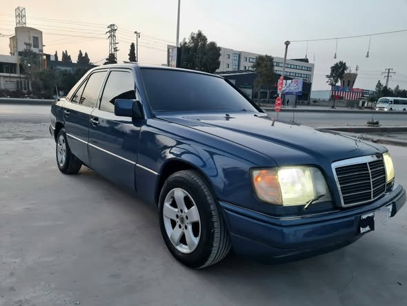 مرسيدس E300 1986 - صورة 2