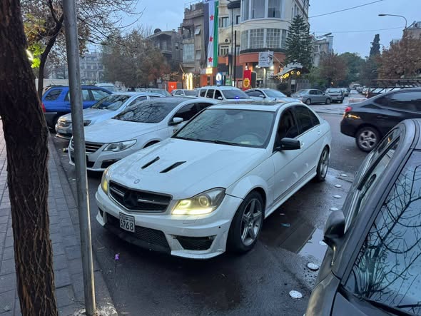 مرسيدس 2012 2012 - صورة 4